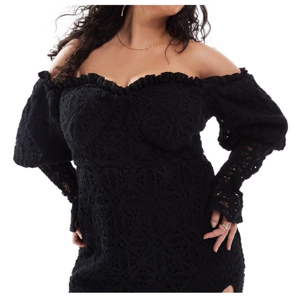 ASOS LUXE Curve off shoulder crochet bardot midi dress with bow back in black - Picture 2 of 10
